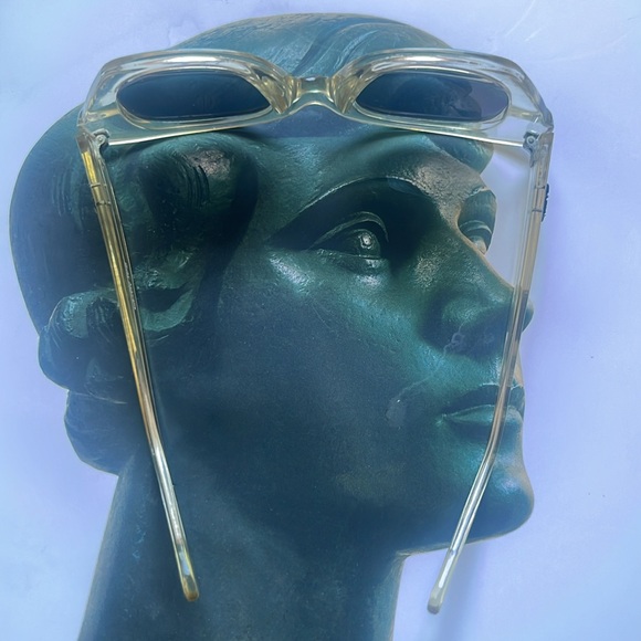 Quay Australia mirror lenses sunglasses - Picture 5 of 8